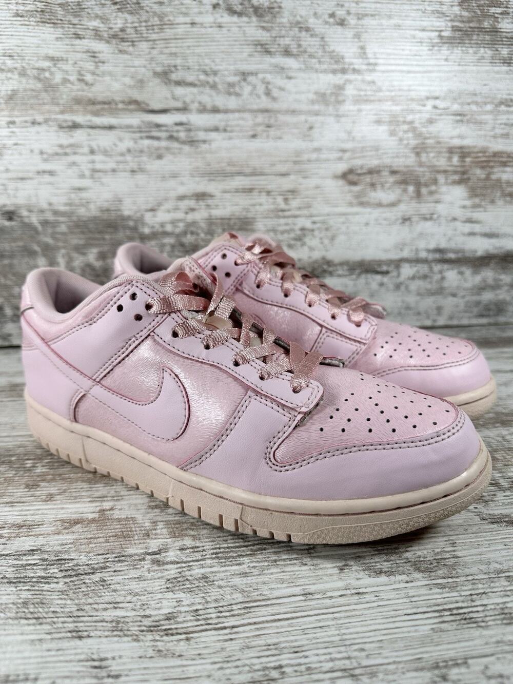 Women's Nike Dunk Low 'Prism Pink' Sneakers Sz 8.5 Athletic Gym